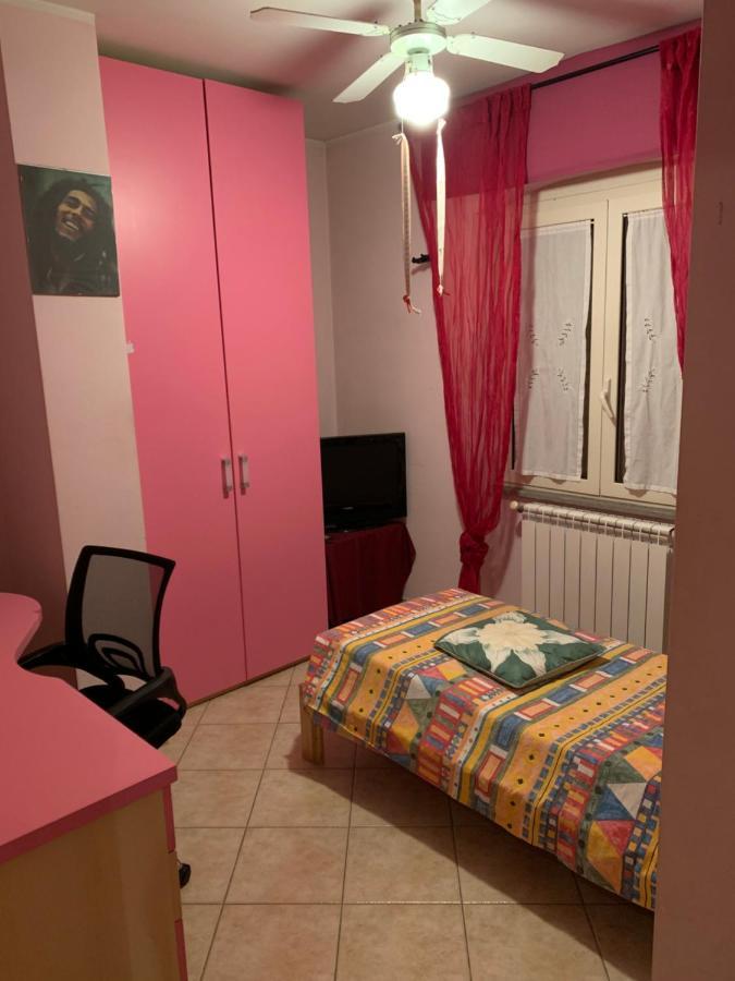 Privatunterkunft Elena House Rom