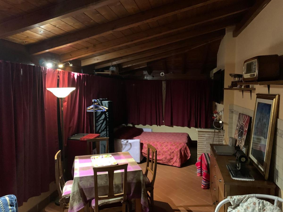 Privatunterkunft Elena House *