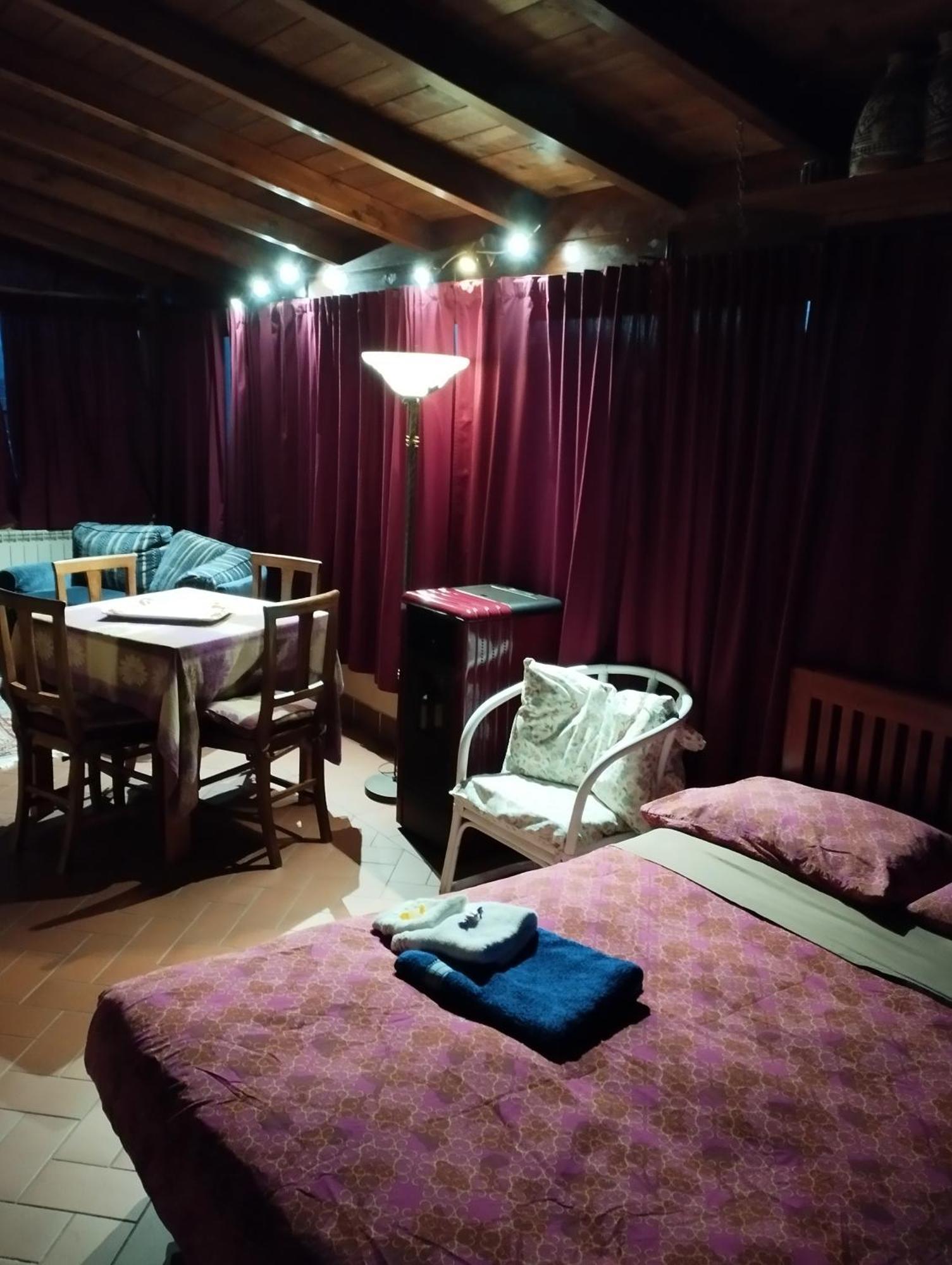 Privatunterkunft Elena House