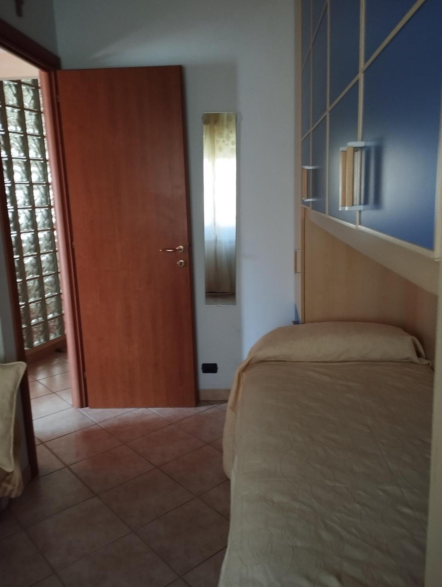 Privatunterkunft Elena House Rom